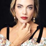Emilia Attías Instagram – Happy bday 2me 🤎💛💚

@valentina.karnoubi 
@juno.bsas 
Ph @chrisbeliera
