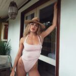 Emilia Attías Instagram - Chuva na Bahía Sombrero runico custom by @turconaimok 🐉