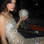 Emilia Jones Instagram - 🪩✨@oscardelarenta