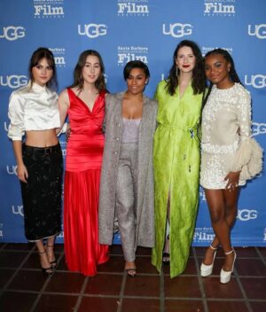 Emilia Jones Instagram - THANK YOU @officialsbiff for the best night with the best people!! And a big thank you to @miumiu 🖤✨🖤