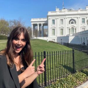 Emilia Jones Instagram - What an honour it was to be invited to spend the afternoon at The White House with my CODA family. 

We were blown away when @potus and @flotus told us how much they loved our film! 

Thank you for a day we will never forget! 🇺🇸