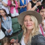 Emilie de Ravin Instagram - Where did we go last night?…… #erastour #mcg #bestnightever #taylorswift #swifties OMG lady you KILLED IT @taylorswift 💕💕💕💕💋💋💋