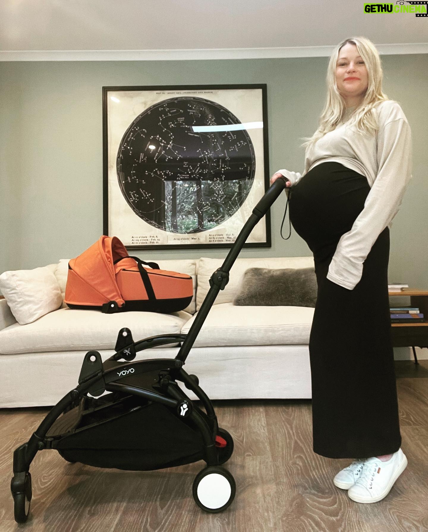 Emilie de Ravin - 30.2K Likes - New pram for Bebe-to-be !
I had a yoyo for both my older kids & it was by far my fav go to pram for everyday use & travel. Itβs super small & lightweight, folds/unfolds in like 5 seconds, & super chic! (Loving this βGingerβ colour pack, & thereβs tons more to choose from)
This is with the bassinet obvi, but just pop that off when buba is 6mths old & pop on the seat (which folds with the base!) & youβre set π.
#lifesaysgo #yoyobabyzen #gifted
@babyzen_au
Outfit: @bumpsuit β€οΈ