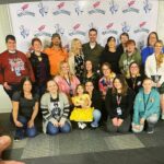 Emilie de Ravin Instagram - What a wonderful weekend! TY all you gorgeous fans for making it so fun, & to the kick ass @galaxyconcolumbus team for throwing a spectacular event! 🥳✨ And was a bonus treat to spend time with my old pal @colinodonoghue1 #galaxyconcolumbus 💋