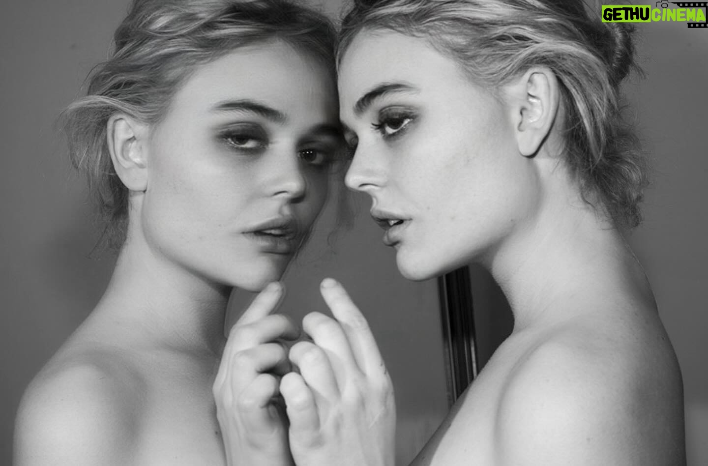 Emily Alyn Lind - 61.8K Likes - š