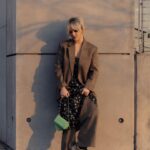 Emily Alyn Lind Instagram – a taste of spring on the tip of my tongue @sandroparis #sandroreality #myreality #ad 🌱