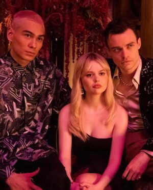 Emily Alyn Lind Instagram - ♥️thank you for an amazing 2 years, what a ride.
the finale of gossip girl is streaming now♥️
xoxo 4ever<3