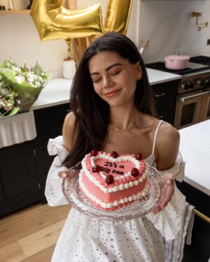 Emily Canham Instagram - it’s a big one 🎂🎂🎂🎂