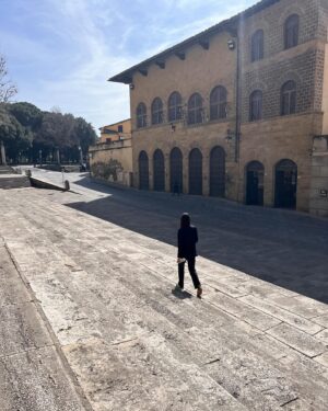 Emily Canham Instagram - 48 hours in Arezzo 🇮🇹 ((giggled a lot))

#italy #tuscany #europetravel