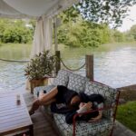Emily Canham Instagram – I think I’ll nap rightttt here 🙃🙂

#londonsummer #oakleycourt