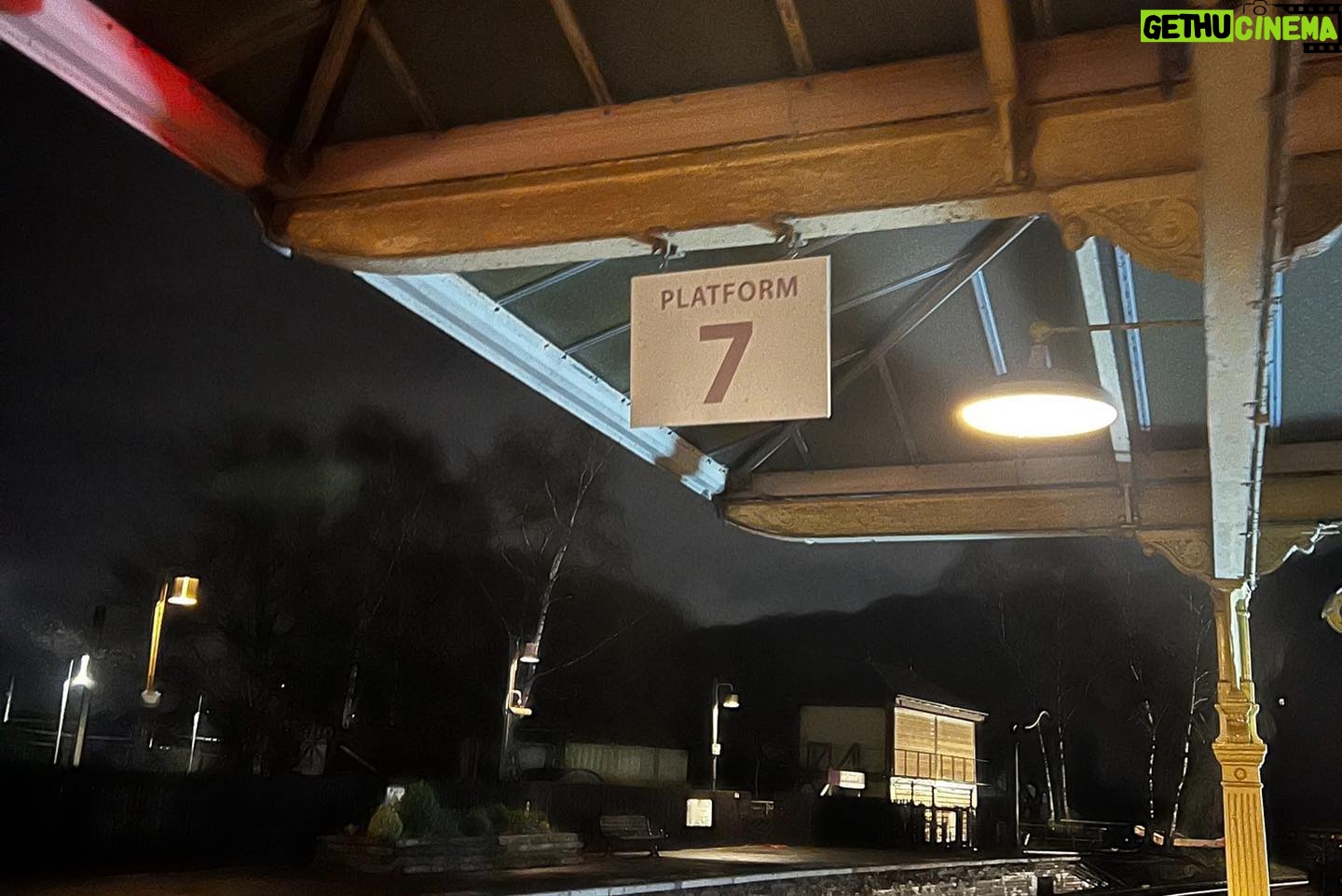 Emily Carey Instagram - Platform 7 is out now on @itvxofficial you can catch me in eps 1&2 thank you Mary & Lucy for your support on this one. thank you to the whole P7 team for the sensitivity whilst shooting. and thank you Geoff & Rosalie for trusting me with Ella, she means a lot to me. (TW contains discussion of abuse, suicide and alcoholism.)