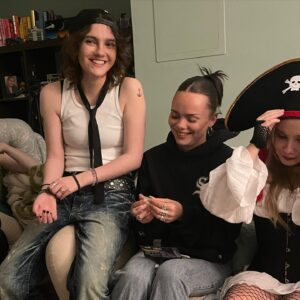 Emily Carey Instagram - successful halloweekend 🔫🐻💸