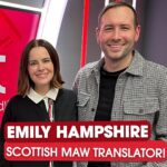 Emily Hampshire Instagram - Happy ‘Moss’ Day! 🤣💐🏴󠁧󠁢󠁳󠁣󠁴󠁿 Schitts Creek star @emilyhampshire translates some famous Scottish ‘maw’ phrases for @davidj_farrell … 🤣🤣🤣 Catch the full interview on the @globalplayer app 🎧📲❤️ #schittscreek #schittscreekfan #emilyhampshire #therig #mom #scotland #scottishphrases #scotland #mothersday #maw #moss #magic #sausage
