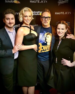 Emily Hampshire Instagram - Thank you @hauteliving for letting us turn your @hannah_waddingham cover dinner into a #12monkeys  reunion 🥹❤️