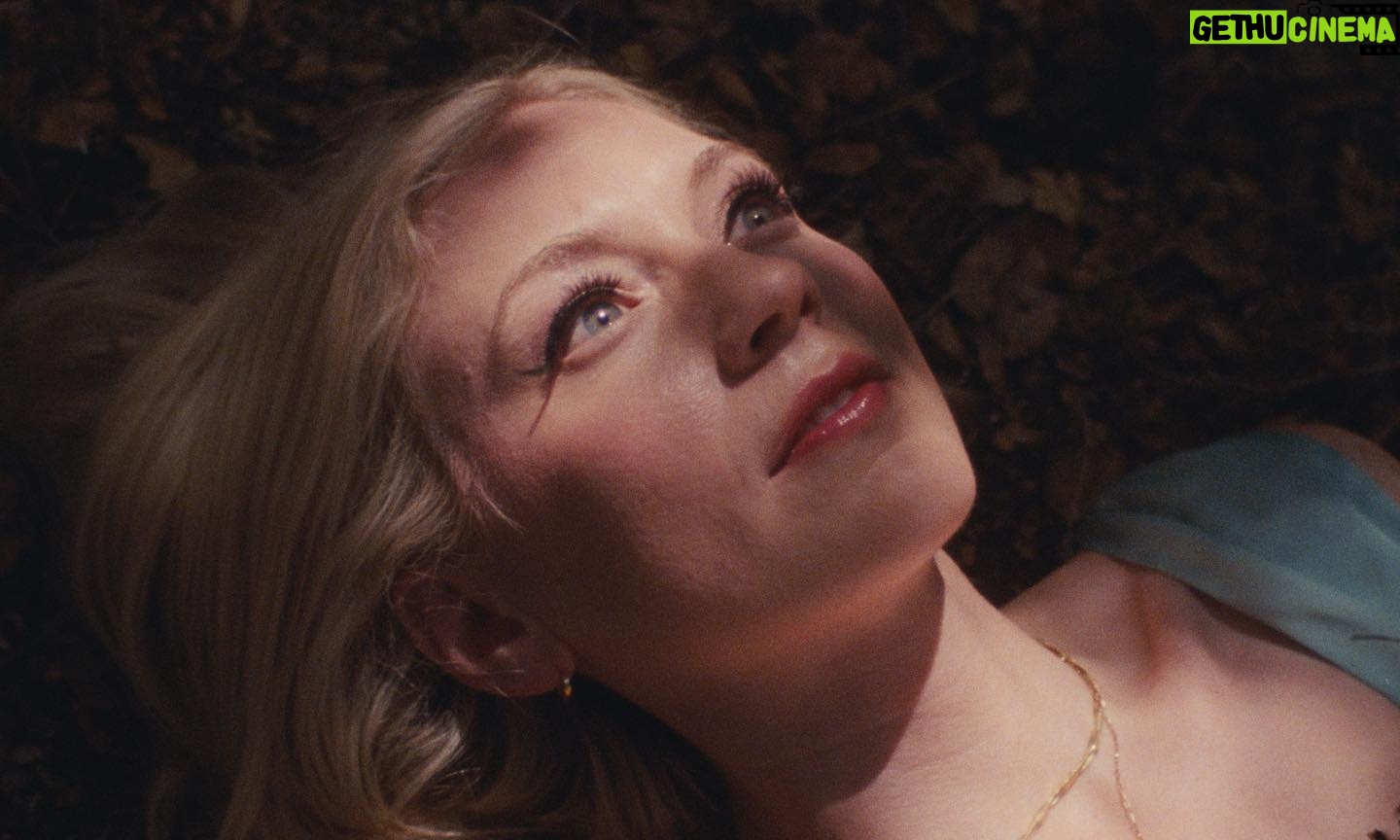 Emily Kinney Instagram - Big week ahead. Canβt wait to share my new album, SWIMTEAM with you.πββοΈπππ«