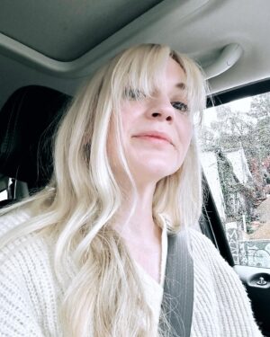 Emily Kinney Instagram - Bangs 💇🏼‍♀️