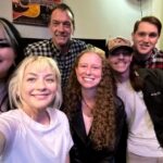 Emily Kinney Instagram - Last night was fun. Thanks for coming out, Nashville! Here’s me and some cuties. ❤️🤗