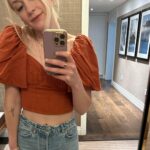 Emily Kinney Instagram – Best weekend with my fav peeps. Swipe to the end for a song. 🤗💕And get tickets for my upcoming SWIMTEAM album listening party, and shows in NYC and LA at the link in my bio.