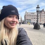 Emily Kinney Instagram - The selfies and coffees of Amsterdam. ☕️😬
