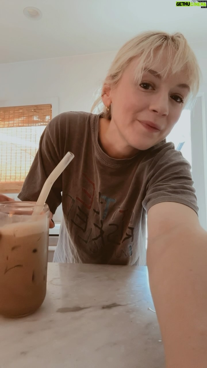 Emily Kinney Instagram - Afternoon iced matcha using this one from @kettltea ! It’s got more of a toasted, walnut chocolate vibe. So if you’re more of a coffee drinker like me you might really like it!!