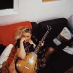 Emily Osment Instagram - i’m back, little wing @bluebiirdmusic