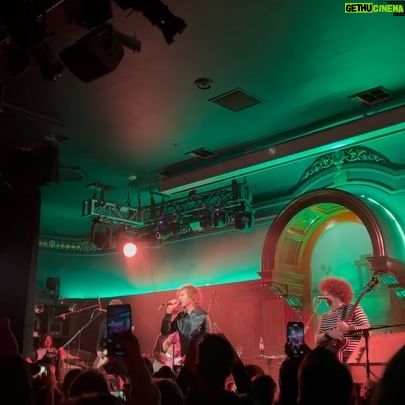 Emily Osment Instagram - ten long videos from Beck last week that only 3% of you will watch all the way thru?? UMYEA because i’m VERY GOOD at social media!!!