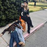 Emily Osment Instagram - Tonight’s hour long season finale for Yung Sheldy is an absolute doozy. These are the only photos I have from set that aren’t massive spoilers. 1) me and some very tired extras 2) fam photo with a @jeffasheets photobomb 3) @montanajordan in his street clothes which include a knife belt Texas forever See you tonight at 8!!!