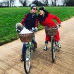 Emily VanCamp Instagram - Ladies in red ❤️🐶🚲