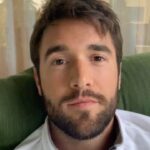 Emily VanCamp Instagram – Hey guys! 
Josh Bowman here taking over Emily’s Instagram for a second! I’ve been nominated by my brother in law @robcolicci for the #teabagchallenge in order to raise money for the @nhs in England. Wherever you are in the world please donate money or supplies to your local health care workers who are risking their lives on the front lines every day. We see you and we thank you 🙏🏻 💙

Now for the challenge itself… RULES: – only use your feet
– use a tea bag & mug
– stand as far back as you can (I was 17.25 feet)
-nominate 3 friends to join the challenge
-Donate! (Even if it’s just a small amount)

I NOMINATE @cescf4bregas , @davidluiz_4 & @danielaruah 
Last vid is a major interception by our furry monster…🙄😂 Stay safe & Good luck!
