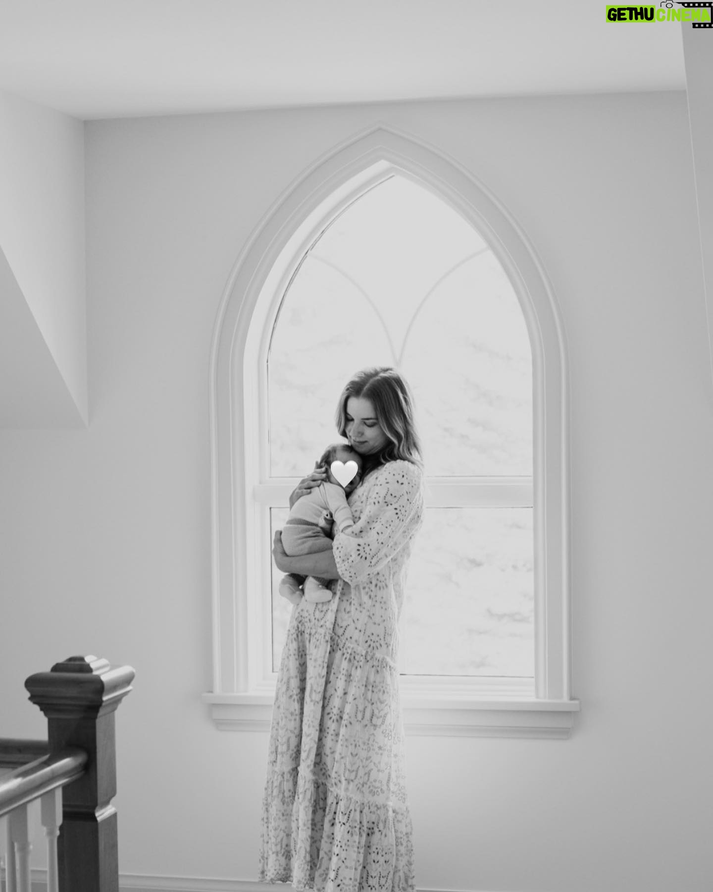 Emily VanCamp - 183.9K Likes - Happy Mother’s Day to all the Mamas out there! I hope you all had a beautiful day filled with love 💕❤️💕
To my Mom- Thank you for being such a constant source of love, support and guidance since I began my own journey into motherhood. I couldn’t be more grateful.
And to my sweet Iris, thank you for the heart explosions every day. There really are no words. I love every second of being your Mama. Thank you for choosing me ✨