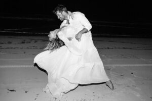 Emily VanCamp Instagram - Best human being I know. I’ll dance with you any day my love. Happy ❤️ day everyone xoxo 📷 @charliedailey