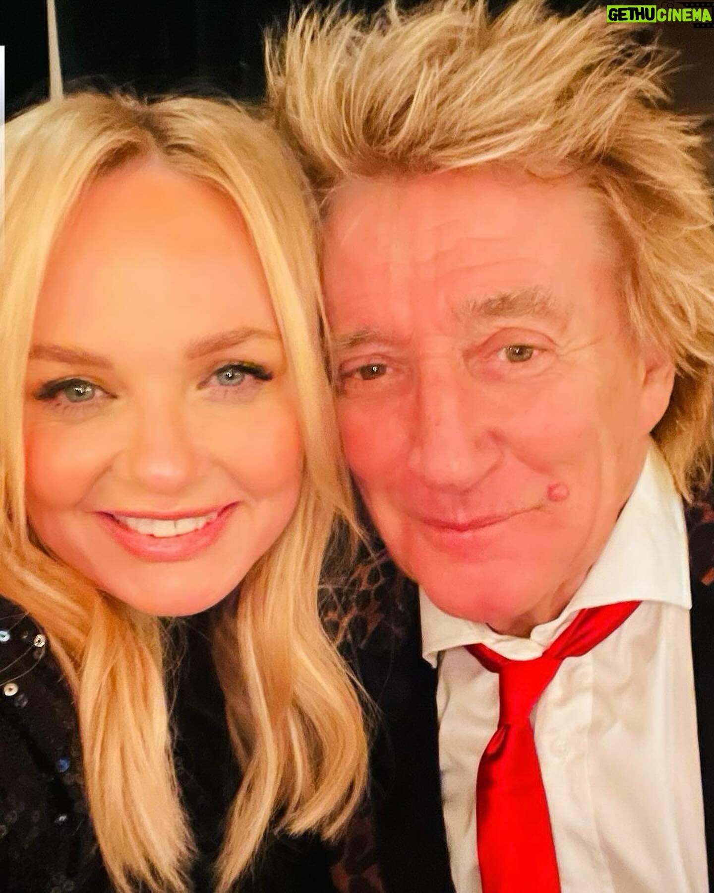 Emma Bunton Instagram - Celebrating you @christianhorner 🥂❤️