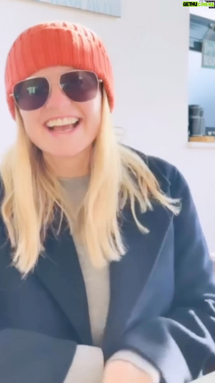 Emma Bunton Instagram - I love it when the kids steal my phone, start filming me and ask all these questions! 💕 Please never stop! I so love being your Mummy! 😍🥰 Happy Mother’s Day to all the other Mums and Mummy figures today!