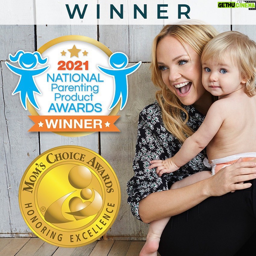Emma Bunton Instagram - Yet another fantastic award win for @kitandkinuk and proud moment for me as co-founder! Our eco nappies have won a prestigious NAPPA Award in the US 🏆 They’re kind on baby’s skin and to our world, not to mention the animal designs which are so so stylish and cute of course - very important! We’re making some serious Stateside moves this year which I can’t wait to tell you about soon!! 🇺🇸