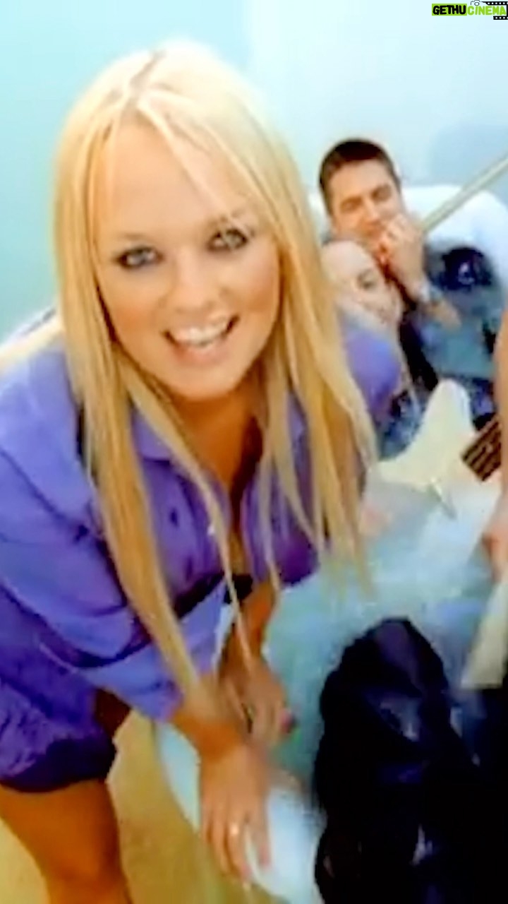 Emma Bunton Instagram - Happy Anniversary to What I Am! ๐ And the music video thatโs a lesson to never leave the bath water running!!! ๐๐ฆ Whoโd like to see this in the setlist for the Christmas shows? ๐ #emmabuntonchristmasparty
