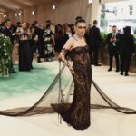 Emma Chamberlain Instagram - i can’t believe im back thank you @metcostumeinstitute @voguemagazine thank you @jeanpaulgaultier @jaredellner @cartier for your love, collaboration, and dedication thank you @kdeenihan @samiknighthair @thuybnguyen @thebeautysandwich @lancomeofficial for making me feel … amazing photos by @mrqs.jean @gettyentertainment
