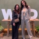 Emma Heming Instagram – Over @maketimewellness we are on a mission to get the world thinking seriously about women’s brain health. My co-founder @helenchristoni and I had the privilege to present our brand at the @wwd L.A. Lab Summit to a room filled with inspiring beauty executives and founders. And we loved asking them, “when was the last time someone spoke to you about your brain.” We are so excited to have these prestigious industry leaders “Join the Make time Movement!” 🧠💞
Thank you @jennybefine, @michael_atmore and the WWD team for having us. 

#maketimewellness #wwd #brainbodybeauty #brainhealth