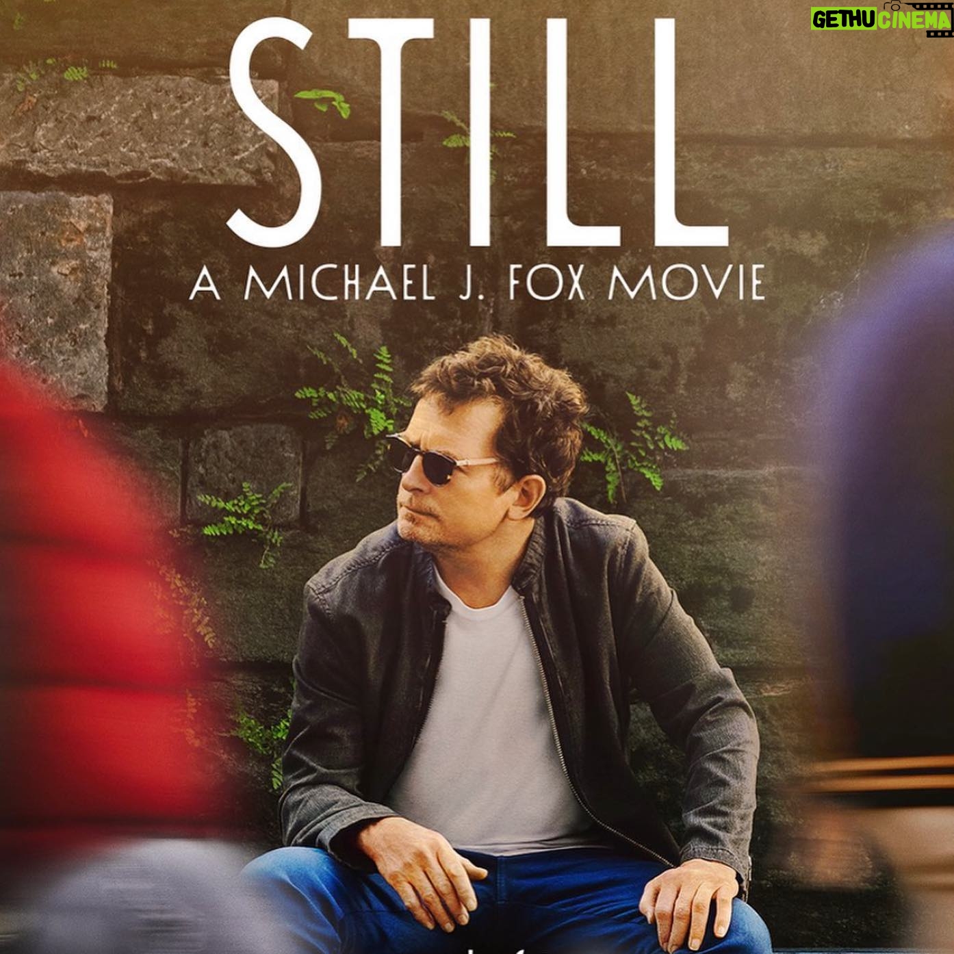 Emma Heming - 20.3K Likes - “Still” was an inspirational documentary. It was nostalgic, informative and incredibly touching. It gives a glimpse of Micheal’s world—and his family’s—living with Parkinson’s and the truth about this disease. It was heartening to see what the human spirit is all about when you are tested. Thank you to @realmikejfox and @tracy.pollan for allowing us in and educating us and for all you do within this space. You don’t have to but it’s crystal clear it’s being done for the greater good which is so very admirable and inspiring.
Parkinson’s disease effects nearly one million people in the US and more than 10 million worldwide. It’s the second-most common neurodegenerative disease after Alzheimer’s disease.
The Michael J. Fox Foundation was created to eliminate Parkinson’s disease within our lifetime. To date it has raised more than 1 billion to fund research programs. This year through the foundations PPMI study, they helped discover a biological test that can detect Parkinson’s. Head to my link in bio where you can read more about this major research breakthrough.
@michaeljfoxorg