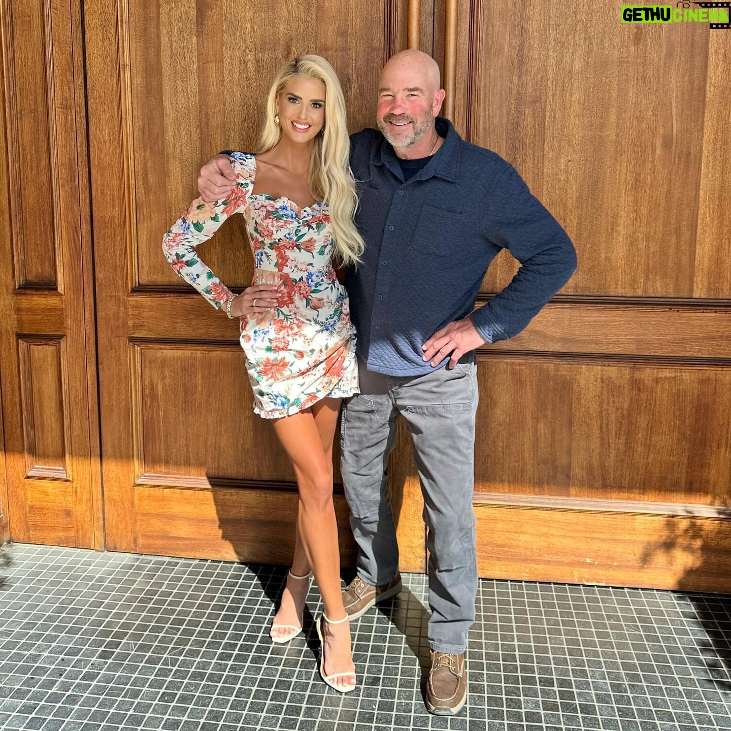 Emma Hernan Instagram - Still in vacation mode. 😎 ☀️ 👙… Comment below where I should travel to next ✈️: . . #sellingsunset #sellingsunsetnetflix #vacation #vacationmode #besties #travel #travelgoals