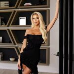 Emma Hernan Instagram – A woman should be two things: Who and what she wants❤️ #femaleempowerment .. A little Tuesday empowerment for all my ladies out there working hard to become who and what they want, never give up on your dreams 💫 
.
.
#sellingsunset #sellingsunsetnetflix #femaleentrepreneur #femaleentrepreneurs #womenempowerment #womeninbusiness #womenowned