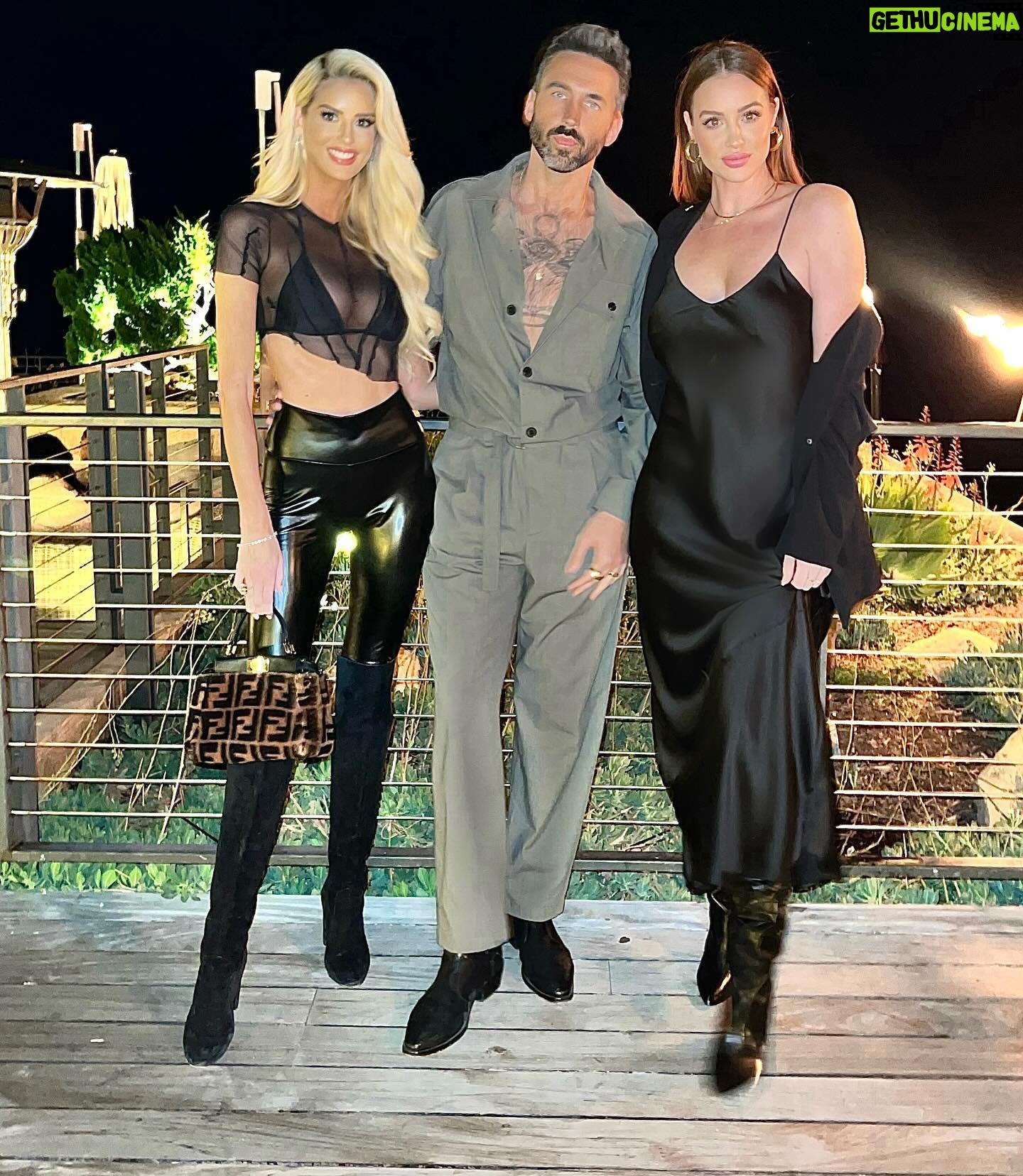 Emma Hernan Instagram - Not sure how it’s February already?! But here’s a January photo dump to spice up your Friday!!🌶️ 🤗🫶🏼😍