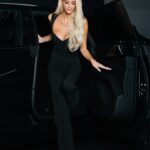 Emma Hernan Instagram - I feel an immense sense of pride to be the first female Faraday Future 91 2.0 Futurist Alliance owner in the world! As a female entrepreneur and an advocate for female empowerment, I am truly honored to be the first female owner and show that this car is not just about breaking barriers, it's about embracing the future of mobility and showing that it's open to everyone🙏🏼🌎❤️ 💪🏼 Thanks to the mastermind behind this incredible vehicle @ytjiaff 👏🏻 This car represents a powerful fusion of beauty, intelligence, and sustainability! https://www.ff.com/us/design/2022/FF91/options?VEH=FF91FNA-ALLIANCE