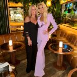 Emma Hernan Instagram - Hello London ☎️😍 … obsessed with this place! . . #sellingsunset #sellingsunsetnetflix #london #fashion #ootd #london🇬🇧 #bestfriends
