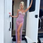 Emma Hernan Instagram - A moment for the dress 👗: @waltercollection .. Huge thank you to everyone tuning in to season 7 of #sellingsunset the reunion airs November 15th, bring your popcorn!! @netflix 🤩‼️🍿🚨
