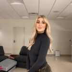 Emma Slater Instagram - It’s been one month since Tour you guys. Still remember the choreography though so if we wanna reboot let’s go @dwtstourofficial 😂😂😂 oh and SWIPE for all important Nikita content… Urgh I miss my mini egg so much 🙏🏻