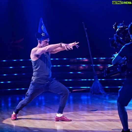 Emma Slater Instagram - Can’t wait to dance this Paso with you @mumansky18! SO PROUD OF YOU! You’re really becoming a dancer 🕺🏾 and I love teaching you 🙌🏻 ok let’s crush it ok?! We are dancing first tonight people, we are celebrating 100 years of Disney in tonight’s @dancingwiththestars show. We’ve got a magical Paso in store for you and you know what to do, please VOTE for Mauricio tonight (right at 8pm EST/ 5pm PST), west coast has to vote blindly at 5pm sorry guys but you know what he’s worth it and I’ll post the dance as soon as I can for you guys 💛🙏🏻 text Mauricio x10 to 21523 and vote another 10 times at the link in my bio, thank you thank you beautiful people ✨