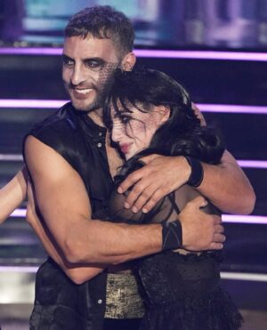 Emma Slater Instagram - To the best partner I could have asked for. @mumansky18 what a journey we have had! How much fun was that!!!!!!! Wow I’m so proud of you and I’m proud of what we achieved. I loved every minute of dancing with you, and teaching you, our rehearsals would go so fast. You’re such an incredible learner!! Your improvement on the show is a testament to how hard you worked during our rehearsals. I loved secretly watching you practice by yourself when you thought no one is watching, you even got better at dancing without me!! Hahaha nothing made me prouder than watching you get really excited about your pointed feet 😆☺️

Thank you @mumansky18 for all that you’ve done for me, for being the greatest friend, for all the amazing conversations we had, for making me feel like I knew you after three days!! You show me such kindness, warmth and genuine care. Thank you for being there for me. I’m very blessed to have met you and to now call you one of my greatest friends. You are an amazing person truly. Ahhhhh I’m just so happy we got to have our season!!!Cant wait to dance again with you @mumansky18! I hope you are so proud of yourself partner 💪🏻🙌🏻🙌🏻🙌🏻🙌🏻🙌🏻🙌🏻🕺🏾💃🏼💛

Congratulations to ALL THE COUPLES left in the competition!!!!!!! So freaking proud of you all and you know I’ll be the loudest voice in the room cheering for you guys next week!!!! So happy for my friends 💜🩷