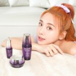 Emma Wu Instagram - 再複習一下吧💜💜💜 #最愛小紫家族 #1拉2點3推推 #真心好用推薦給你們 @cosmedecortetw