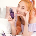 Emma Wu Instagram - 再複習一下吧💜💜💜 #最愛小紫家族 #1拉2點3推推 #真心好用推薦給你們 @cosmedecortetw