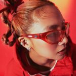 Emma Wu Instagram - 💋❤️🧧🤡🧣🌹 #gentlemonster #初二龍黑皮 #好看打好看 #喜歡給❤️❤️❤️